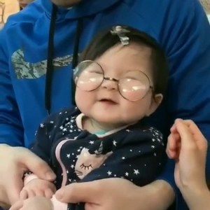 Meet your Posher, Carine